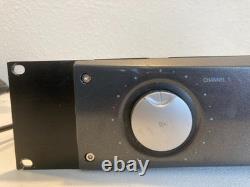 BEHRINGER A500 Professional Power Amplifier