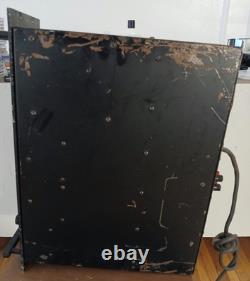 Pas 800 Stereo Power Amplifier Powers On For Parts or Repair