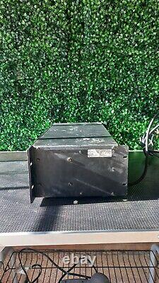 Vintage Peavey PV 500 Professional Stereo Power Amplifier 250 W X 2 Channel