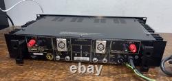Yamaha P2050 Power Amplifier Professional Series Works Great Tested