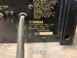 Yamaha P2250 Professional Stereo Power Amplifier