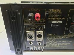 Yamaha Professional Series Natural Sound Amplifier P-2200 Excellent Condition