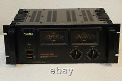 Yamaha Professional Series P-2200 Natural Sound Power Amplifier