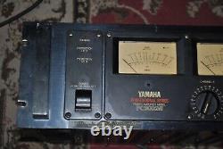 Yamaha pc2002m professional power amplifier