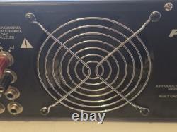 AMPLIFICATEUR STÉRÉO À DEUX CANAUX PEAVEY PV-8.5C PUISSANCE 2X550 WATT SYSTÈME SON PRO