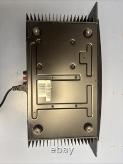 Alesis RA150 Amplificateur de puissance de référence professionnelle à montage en rack à 2 canaux