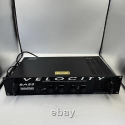 Amplificateur de puissance Rocktron Velocity Bass 450W 120VAC Édition Professionnelle de Tournée