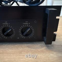 Amplificateur de puissance YAMAHA PC1002 Série Professionnelle ! Testé et Fonctionnel ! Vintage