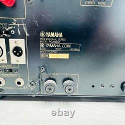 Amplificateur de puissance de la série professionnelle Yamaha PC2002M de couleur noire expédié depuis le Japon