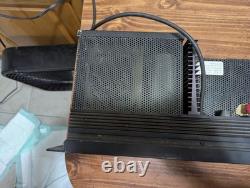 Amplificateur de puissance professionnel Crown D-150A Série II en état de marche