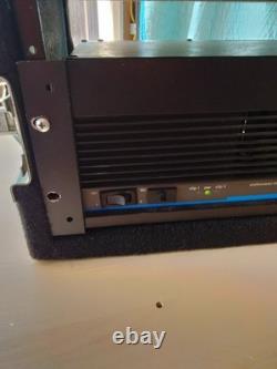 Amplificateur de puissance professionnel QSC 1400 2 canaux avec étui de rack Grundorf
