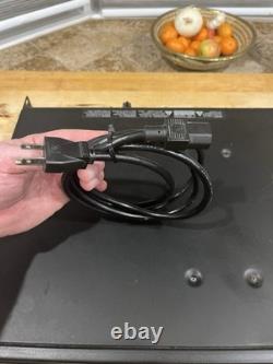 Amplificateur de puissance professionnel QSC 850 RMX850