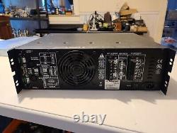 Amplificateur de puissance professionnel QSC ISA 300Ti à deux canaux 300W