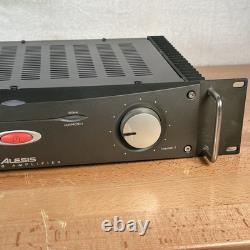Amplificateur de référence professionnel Alesis RA150 en rack mono/stéréo