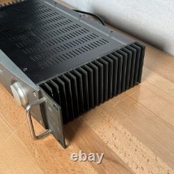 Amplificateur de référence professionnel Alesis RA150 en rack mono/stéréo