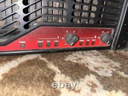 Amplificateur professionnel Crown CE2000, puissance testée à 2 canaux