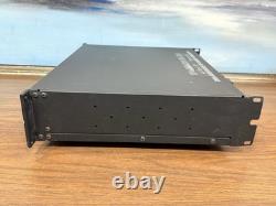 Amplificateur professionnel QSC CX254 4 canaux 250W @ 4 Ohm monté en rack - D'OCCASION FONCTIONNE