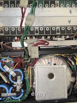 Autotest 1500 (L'amplificateur de puissance Crest Pro Audio 8001 original) testé et fonctionnel