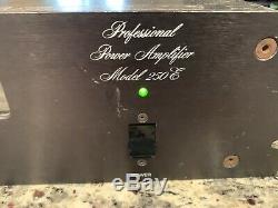 Bgw Amplificateur De Puissance Professionnel Modèle 250e