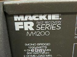 Mackie Fr Série M1200 Amplifieur De Puissance Professionnel Powers On