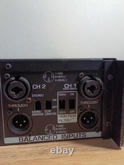 VocoPro VP-2100PRO Amplificateur de puissance stéréo professionnel 2000 W s’allume