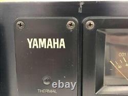 Yamaha P-2200 Amplificateur de puissance professionnel à transistors, entretenu.